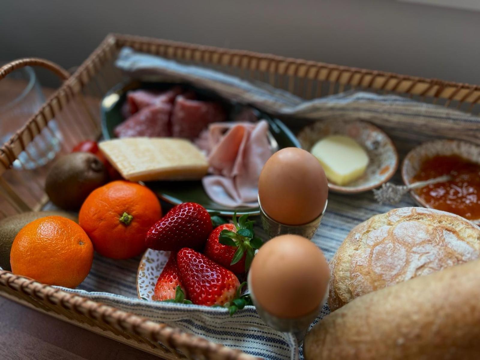 Villa Lou 토스콜라노마데노 외부 사진